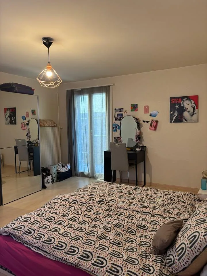 Geräumige 2-Zimmer-Wohnung mit Terrasse in La Coudre, Neuchâtel