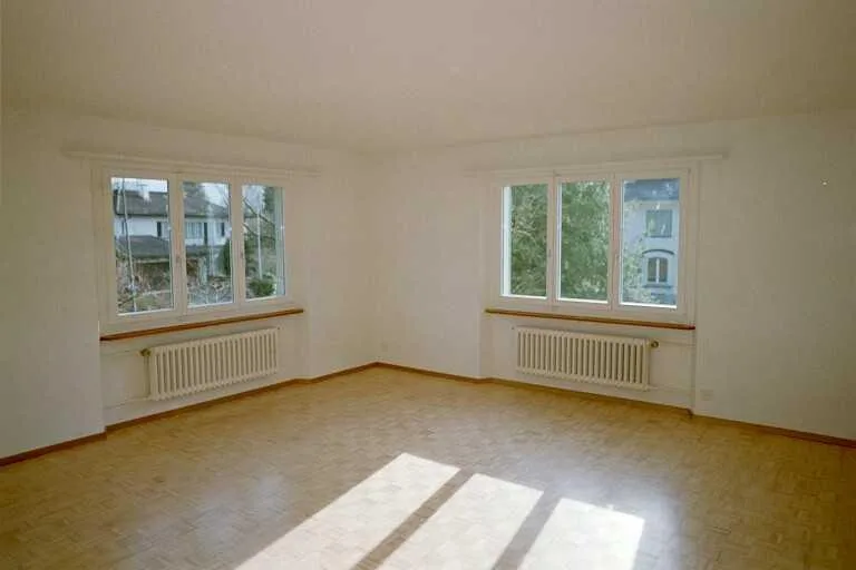 Exklusive 5.5 Zimmerwohnung in Zweifamilienhaus in Muri Mettlen