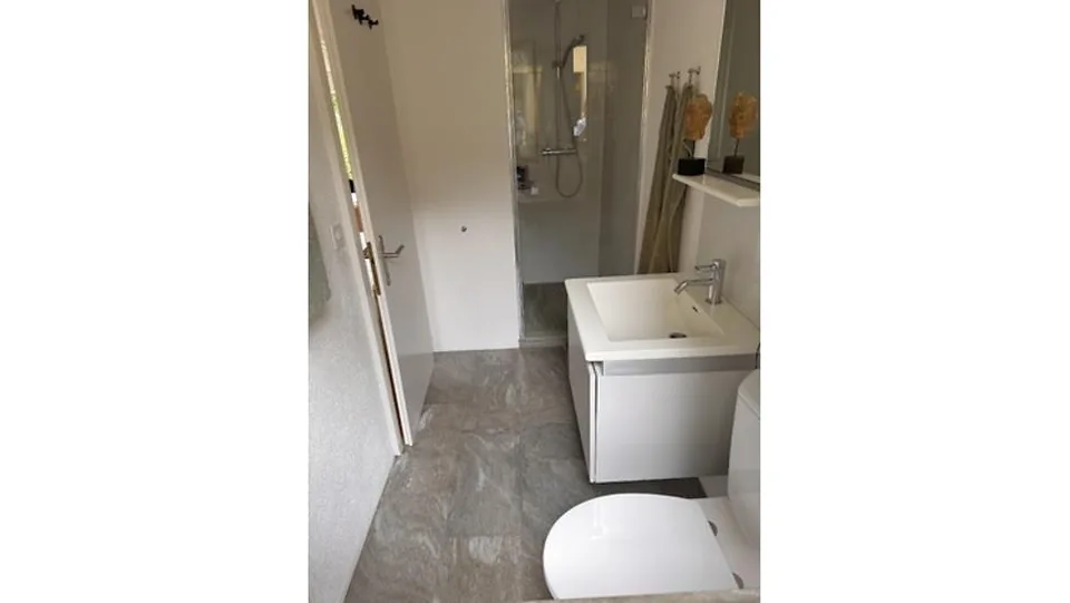 6½ ZIMMER-HAUS IN MEIKIRCH (BE), MÖBLIERT, TEMPORÄR