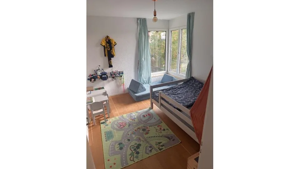 6½ ZIMMER-HAUS IN MEIKIRCH (BE), MÖBLIERT, TEMPORÄR