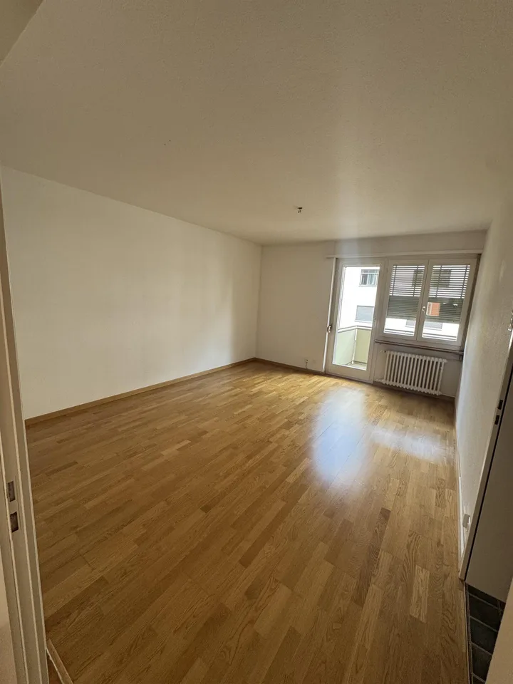 2.0 room apartment in Zürich-Wiedikon (Limited term)