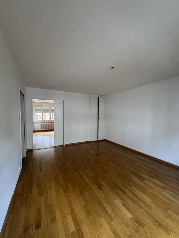 2.0 room apartment in Zürich-Wiedikon (Limited term)