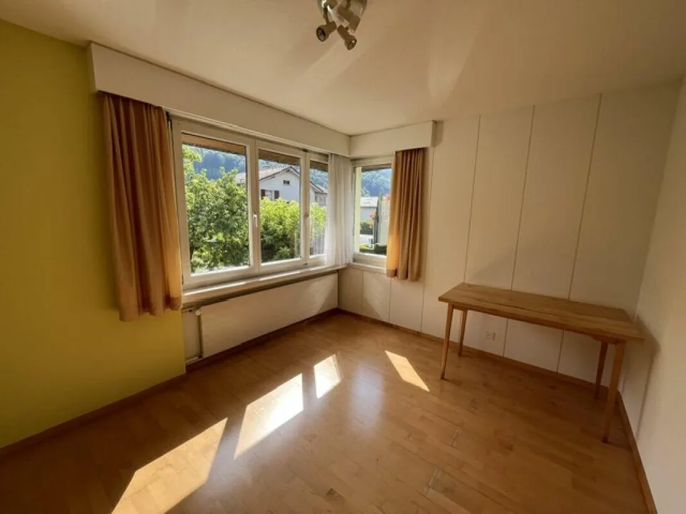 Well-maintained single-family house with large outdoor area
