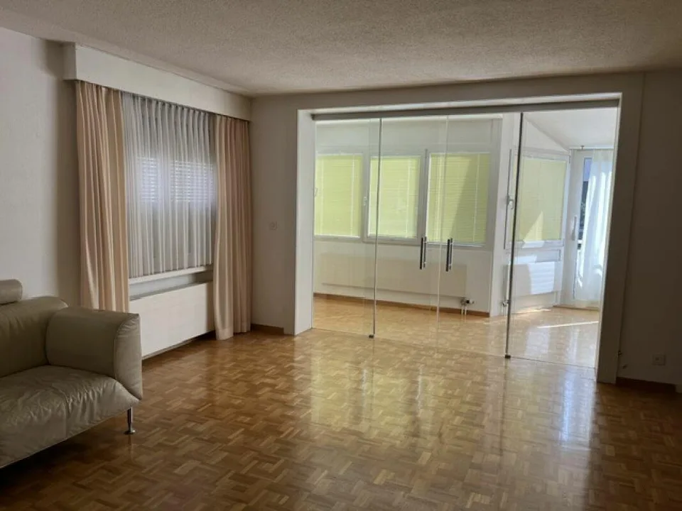 Well-maintained single-family house with large outdoor area