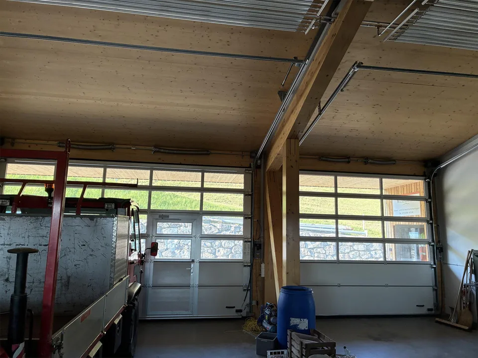 Gewerbehalle, Werkstatt und Vorplatz – praktisch & vielseitig nutzbar