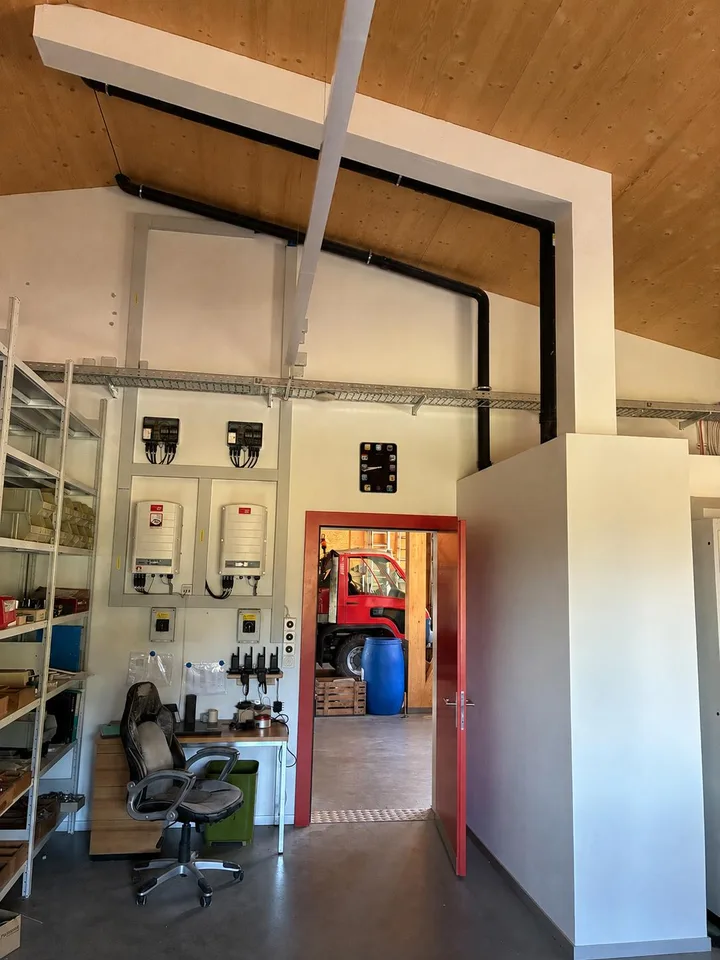 Gewerbehalle, Werkstatt und Vorplatz – praktisch & vielseitig nutzbar