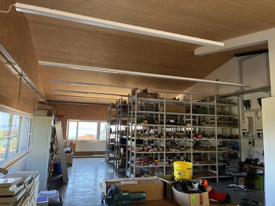Gewerbehalle, Werkstatt und Vorplatz – praktisch & vielseitig nutzbar