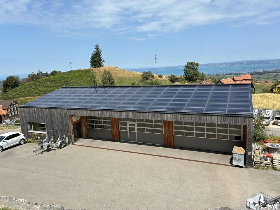 Gewerbehalle, Werkstatt und Vorplatz – praktisch & vielseitig nutzbar