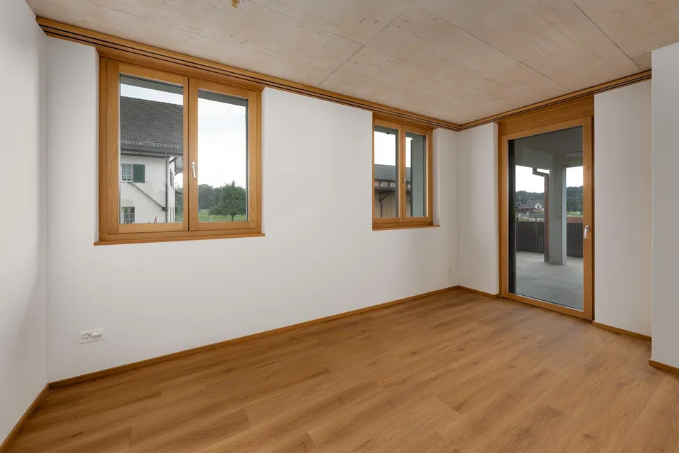 Exklusive 3.5-Zimmer-Neubauwohnung mit grossem Sitzplatz