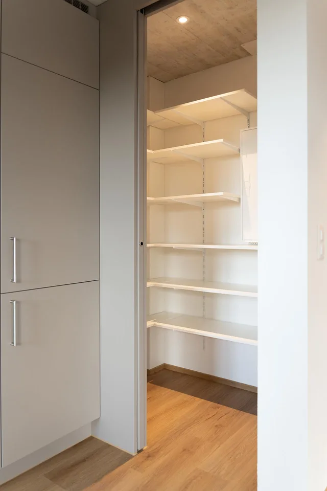 Exklusive 3.5-Zimmer-Neubauwohnung mit grossem Sitzplatz
