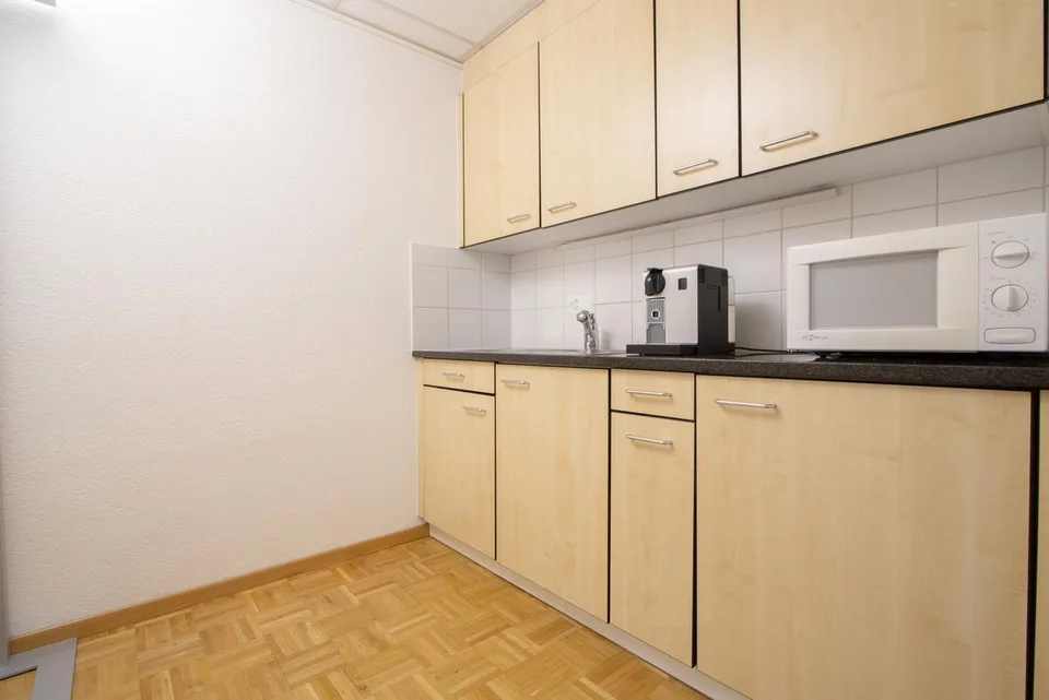 Locaux commerciaux avec un potentiel de réutilisation attractif dans un appartement