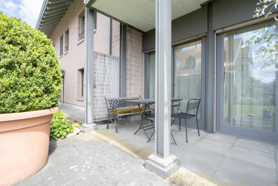 Locaux commerciaux avec un potentiel de réutilisation attractif dans un appartement