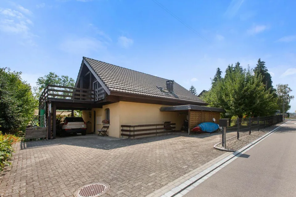 Idyllisches Anwesen mit viel Land & Privatsphäre
