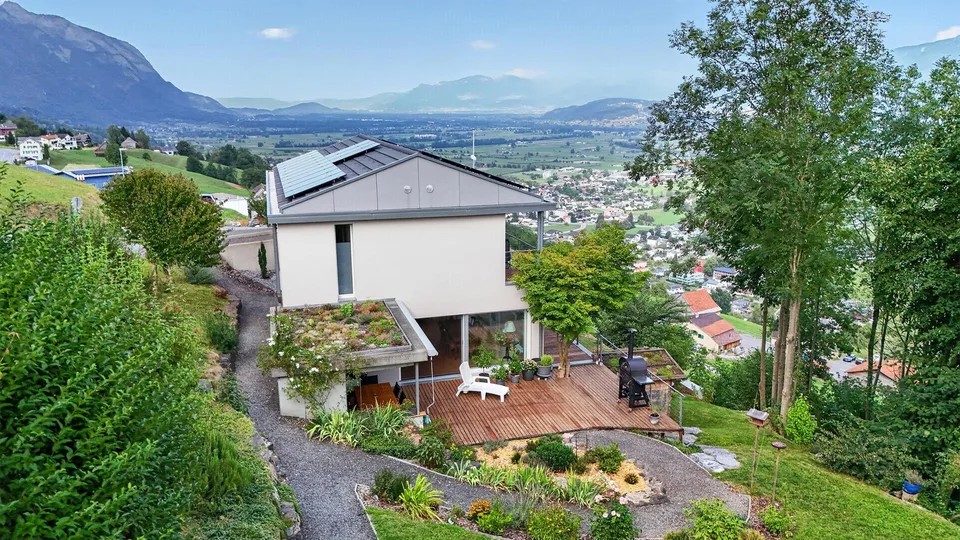 Grosszügiges Einfamilienhaus mit  traumhafter Panoramasicht