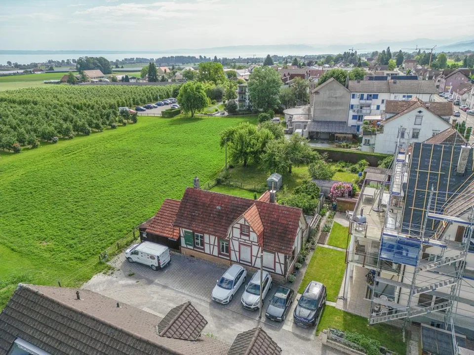 Baugrundstück mit Blick ins Grüne