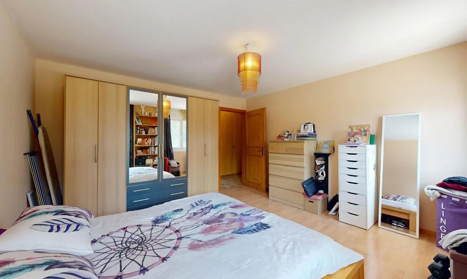 Apartment 3.5 with garage