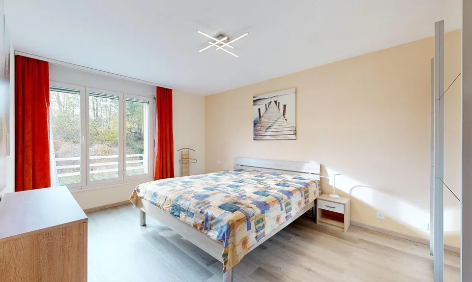 Grand 5,5 pièces de 160 m², vue dégagée et calme absolu