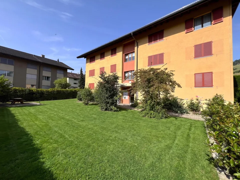 Appartement 2.5 pièces à Wattenwil
