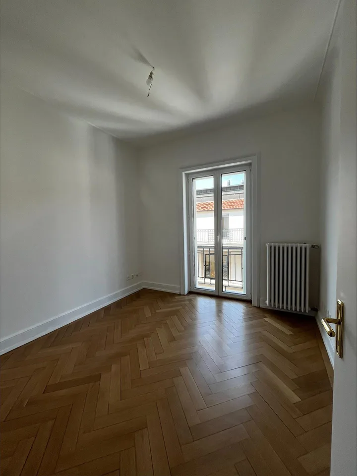 Ufficio di charme appena rinnovato al Palazzo Gargantini