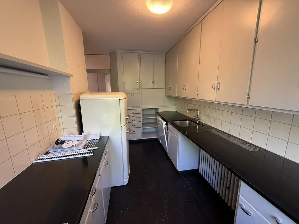 Appartement temporaire spacieux de 5 pièces dans un emplacement exclusif à Doldertal