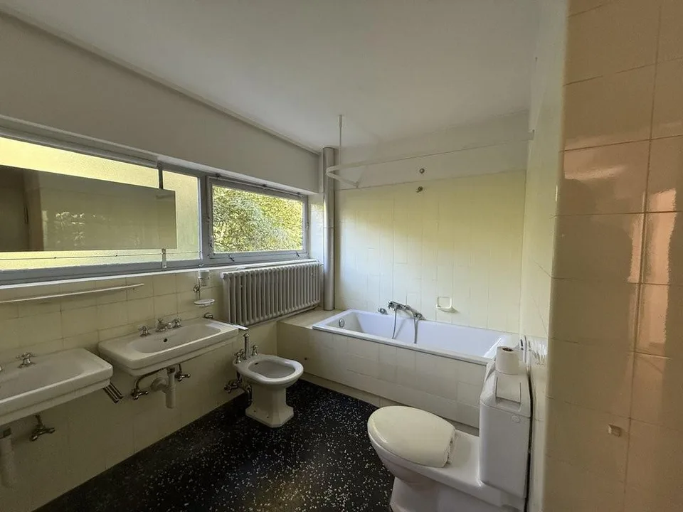 Appartement temporaire spacieux de 5 pièces dans un emplacement exclusif à Doldertal