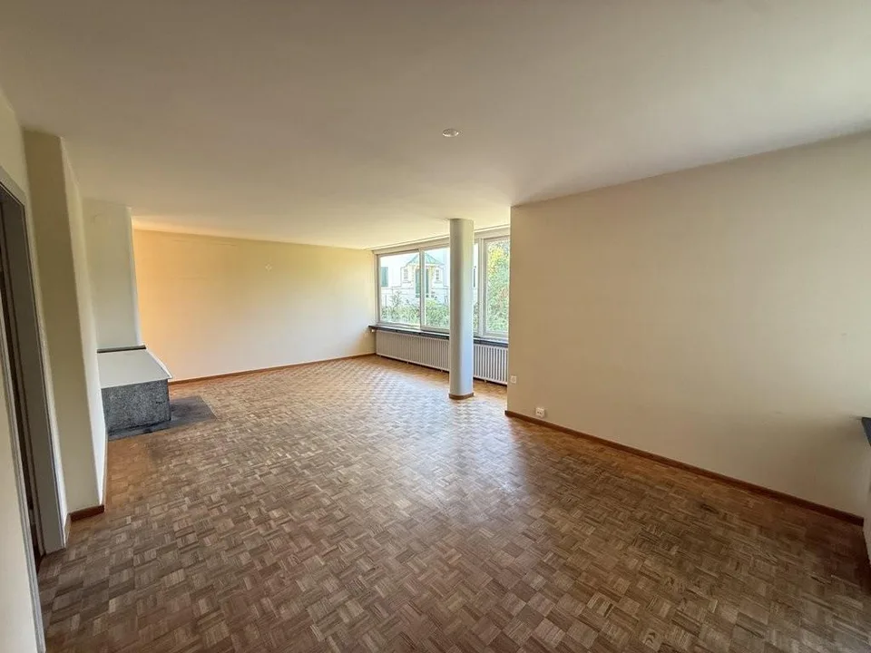 Appartement temporaire spacieux de 5 pièces dans un emplacement exclusif à Doldertal