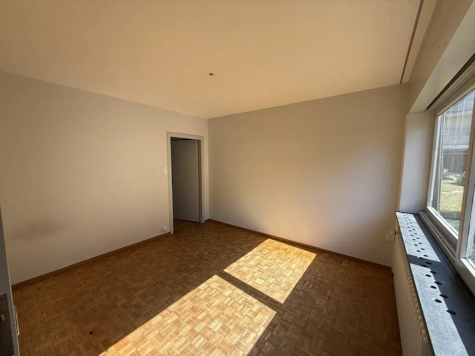 Appartement temporaire spacieux de 5 pièces dans un emplacement exclusif à Doldertal