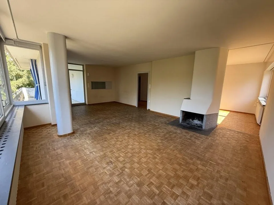 Appartement temporaire spacieux de 5 pièces dans un emplacement exclusif à Doldertal