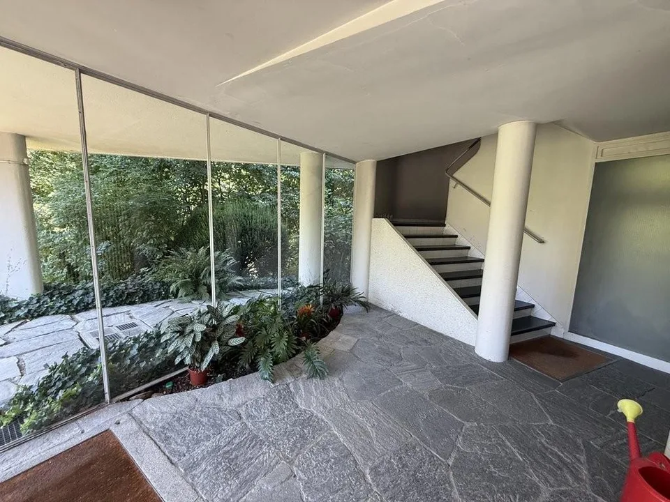Appartement temporaire spacieux de 5 pièces dans un emplacement exclusif à Doldertal