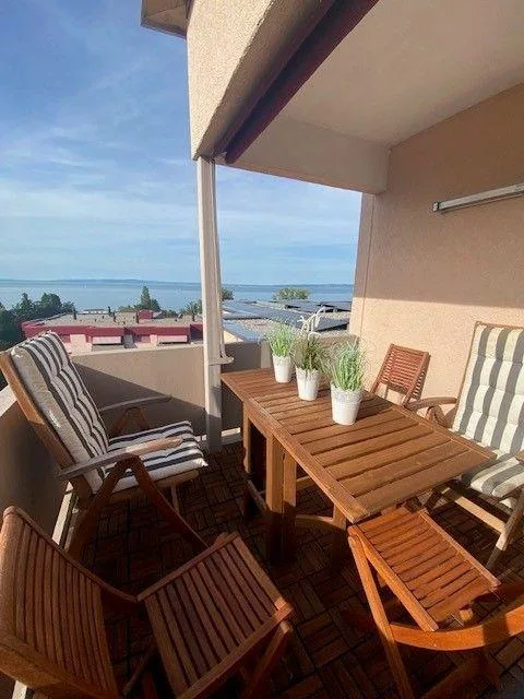 3.5-Room Apartment