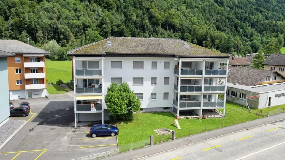 Gemütliche 4-Zimmer-Wohnung mit grossem Balkon