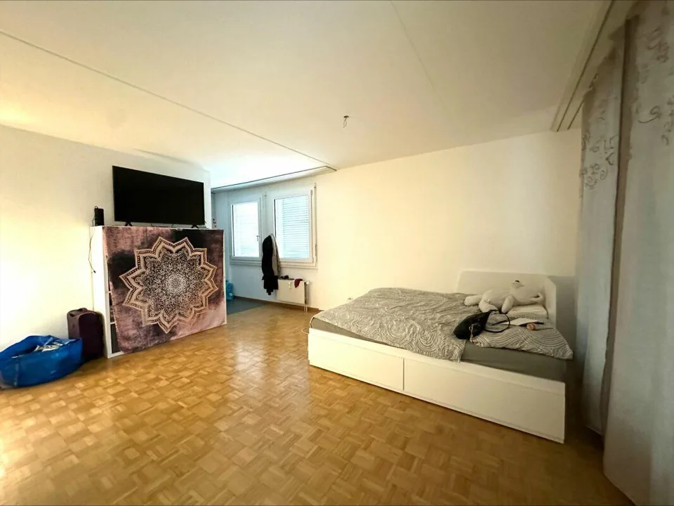 Gepflegte 1.5-Zimmer-Wohnung mit Balkon