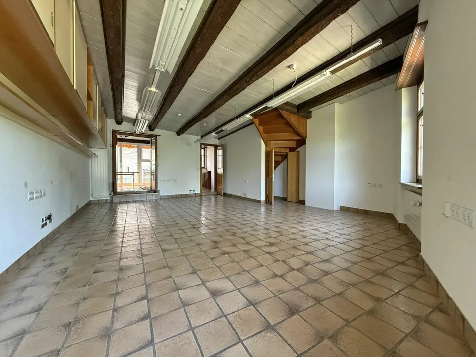 Spazio commerciale centrale di circa 70m2