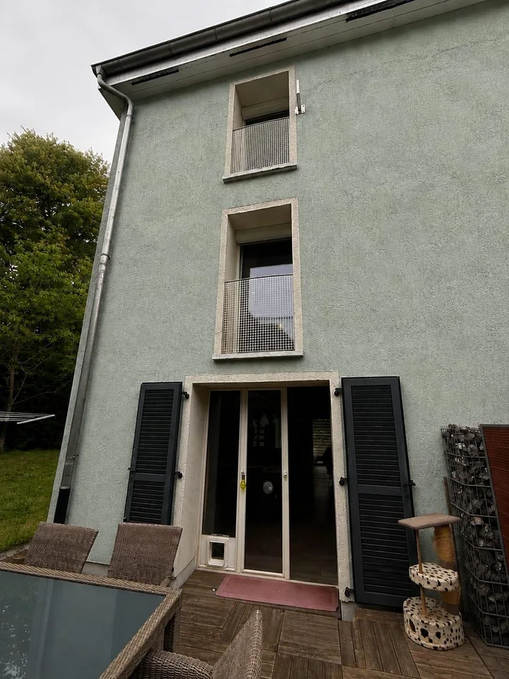 Ein Zuhause mit Charakter - 5.5-Zimmer-Reiheneckhaus mit Garten in ...