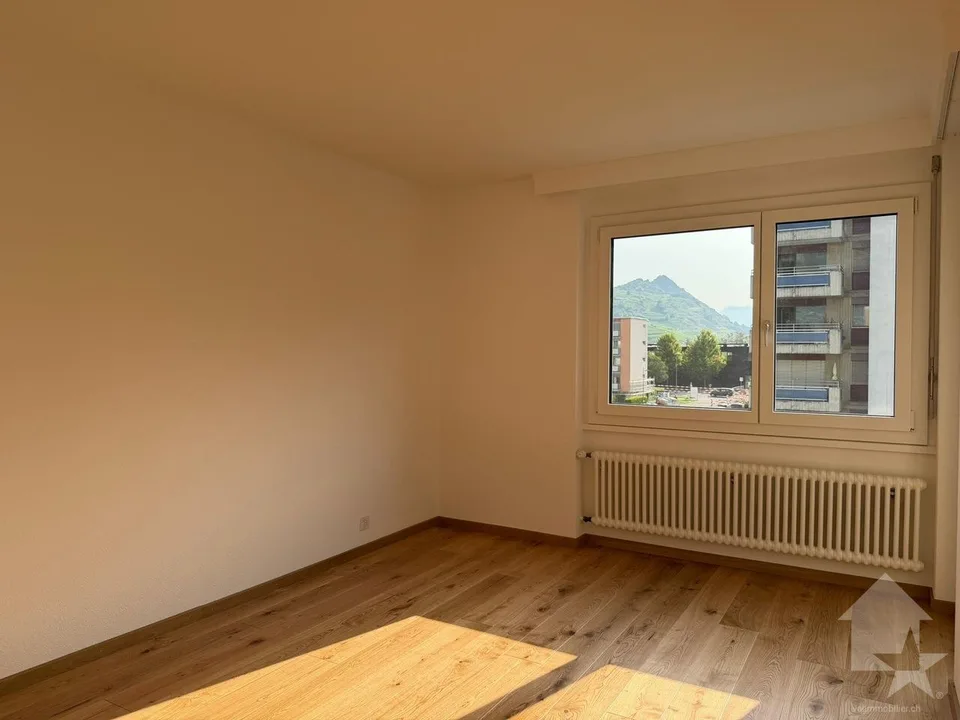 Bel appartement 4.5 pièces, situé à proximité des commodités
