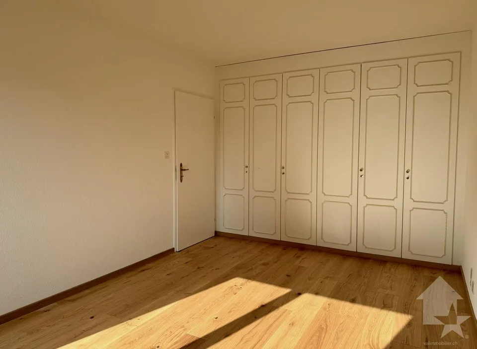 Bel appartement 4.5 pièces, situé à proximité des commodités