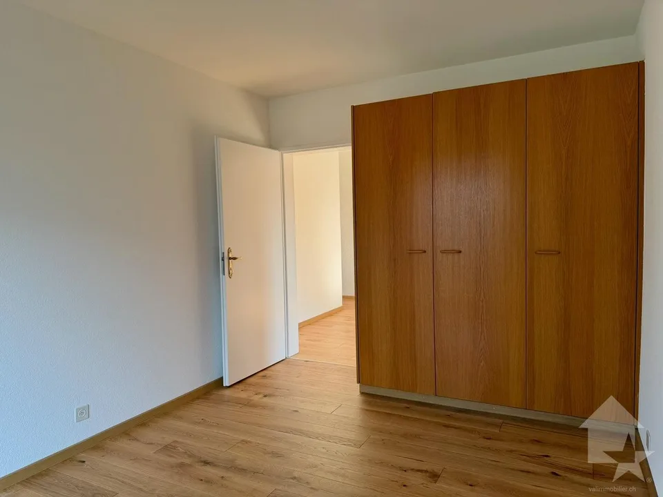 Bel appartement 4.5 pièces, situé à proximité des commodités