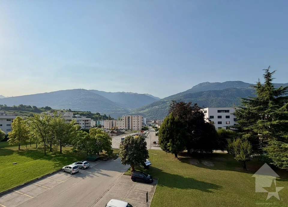 Bel appartement 4.5 pièces, situé à proximité des commodités