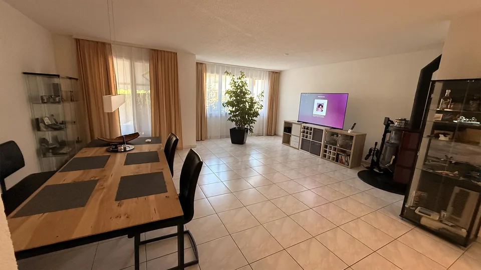 Gemütliche Wohnung mit Cheminée