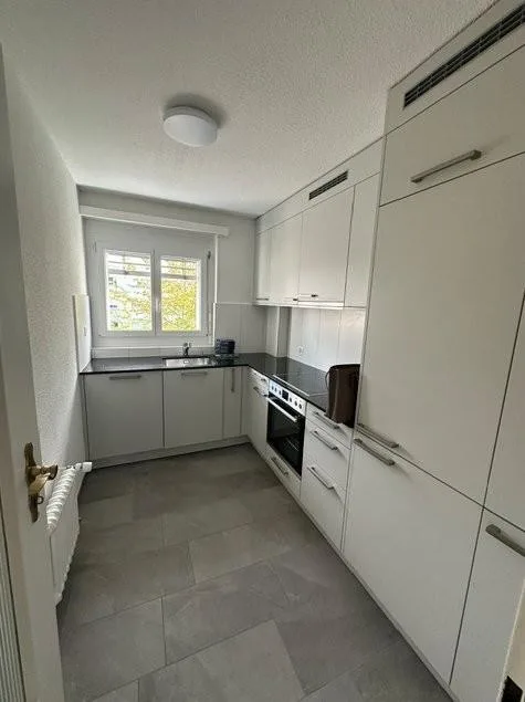 Appartamento a Zürich Altstetten in una posizione tranquilla