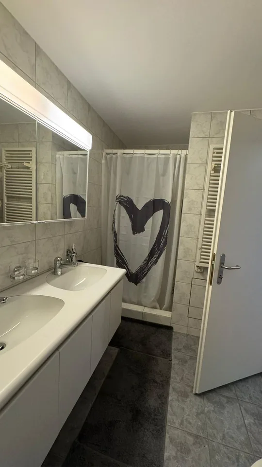Grosse und Moderne 3.5 Zimmer Wohnung mit 93m2 in Rickenbach TG