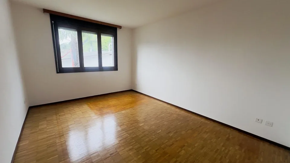 4.5 ROOMS WITH PARKING SPACE A FEW STEPS FROM THE LIDO DI AGNO