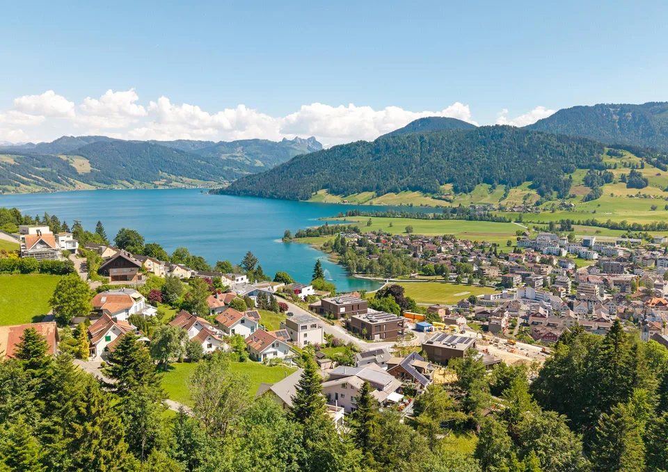 Einfamilienhaus mit Einliegerwohnung und schöner Fernsicht