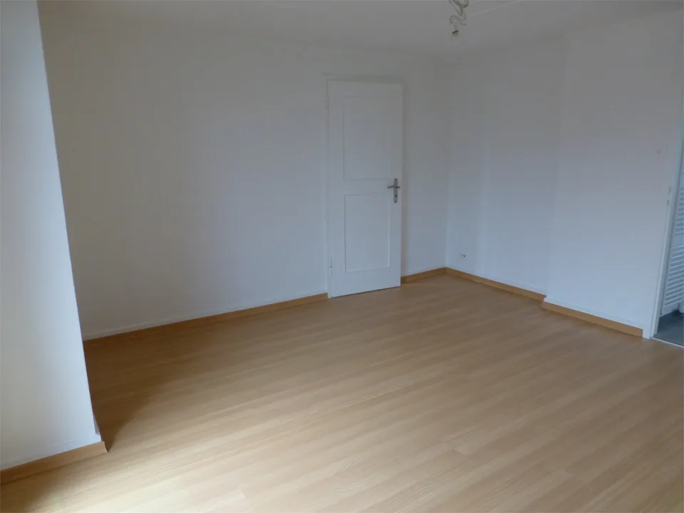 3-Zimmer-Wohnung (Totalrenovierung 2014)
