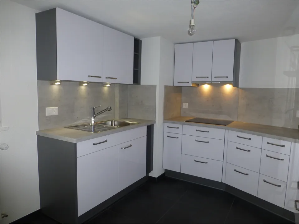 3-Zimmer-Wohnung (Totalrenovierung 2014)