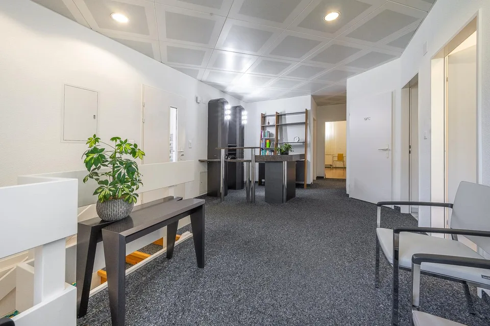 Vielseitige Fläche mit Potenzial zur attraktiven Wohnung