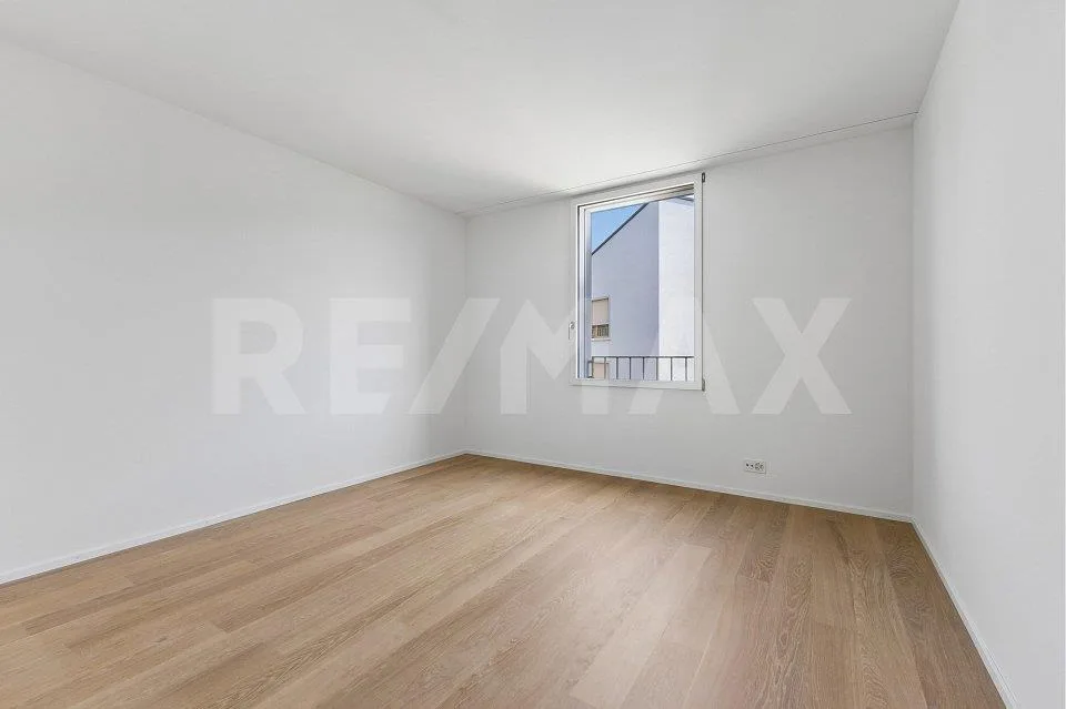 Modernes Wohnen am Eibach mit sonniger Loggia