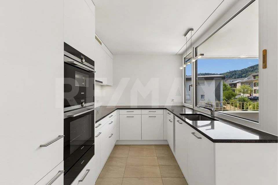 Modernes Wohnen am Eibach mit sonniger Loggia