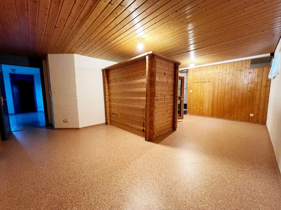 5-Zimmer-Einfamilienhaus mit Garage