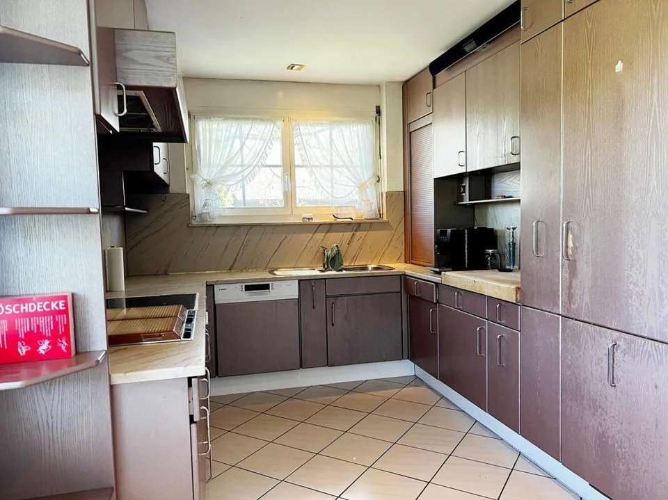 5-Zimmer-Einfamilienhaus mit Garage